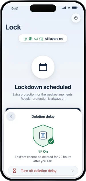 The Deletion delay sheet: a shield with an hourglass and a tick, On, Fold’em cannot be deleted for 72 hours after you ask., and a red Turn off deletion delay row.